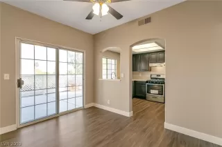 Photo #4: 2143172 Listing 