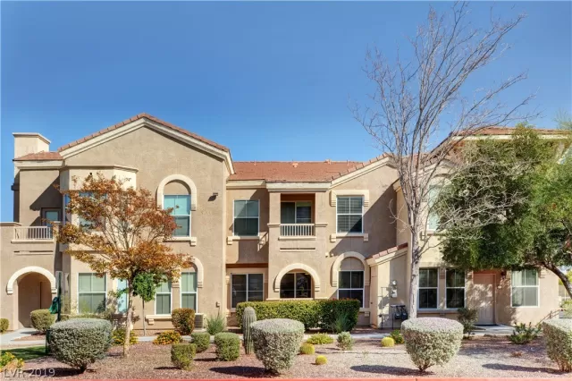 MLS: 2143184 Condo For Sale