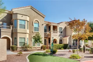 Photo #1: 2143184 Listing 