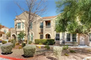 Photo #2: 2143184 Listing 