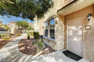 Photo #3: 2143184 Listing 