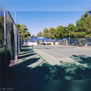 Photo #2: 2143216 Listing