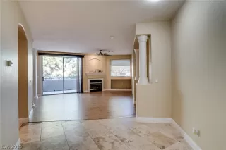 Photo #2: 2143254 Listing 