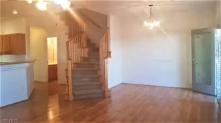 Photo #6: 2143293 Listing 