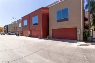 Photo #2: 2143328 Listing 