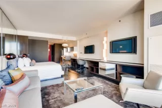 Photo #4: 2143377 Listing 