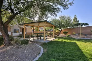 Photo #4: 2143432 Listing 