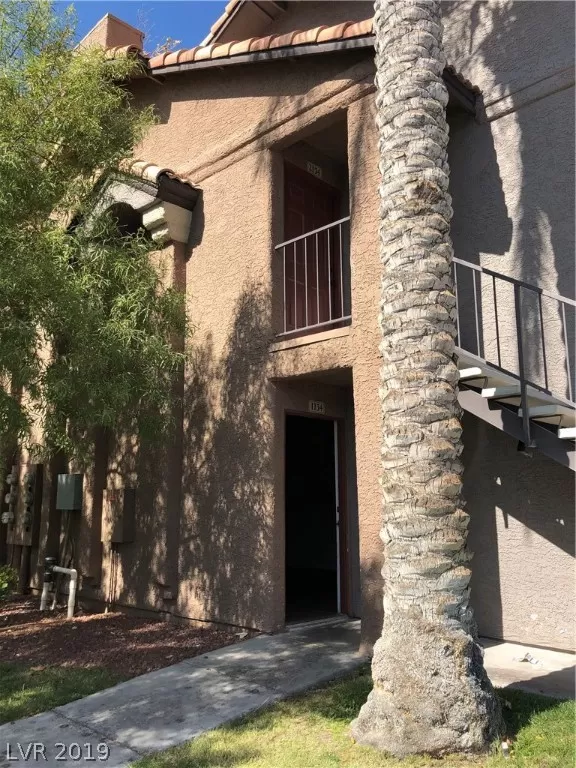 MLS: 2143481 Condo For Sale