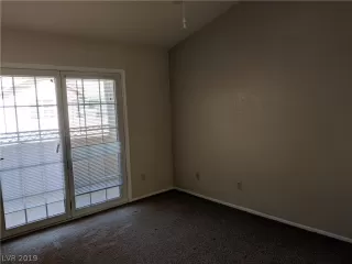 Photo #3: 2143483 Listing 