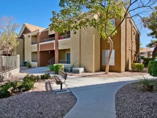 Photo #3: 2143505 Listing 