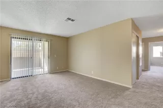 Photo #2: 2143536 Listing 