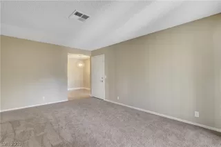 Photo #4: 2143536 Listing 