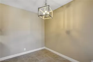 Photo #6: 2143536 Listing 