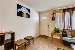 Photo #3: 2143540 Listing 