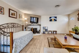 Photo #5: 2143540 Listing 