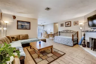 Photo #6: 2143540 Listing 