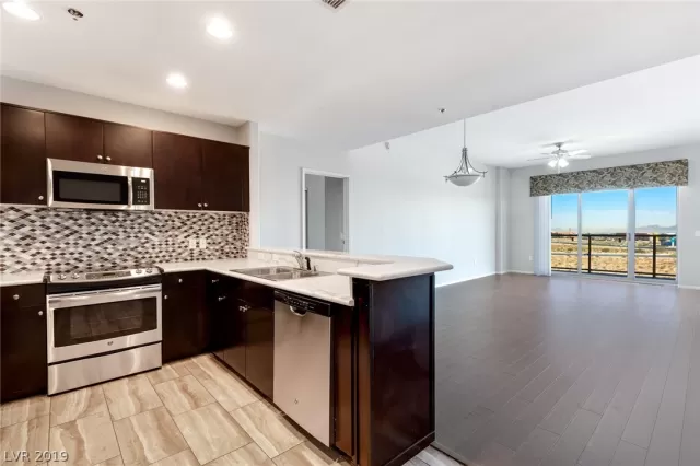 MLS: 2143572 Condo For Sale