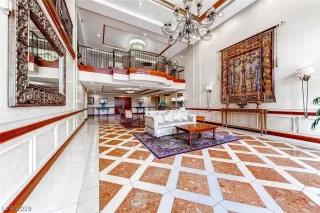 Photo #4: 2143624 Listing 