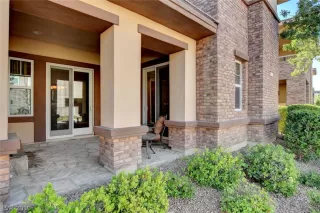 Photo #1: 2143680 Listing