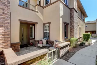 Photo #4: 2143680 Listing