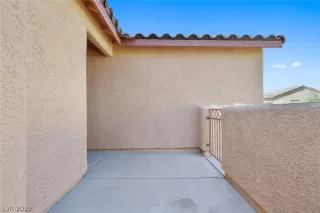 Photo #3: 2143681 Listing