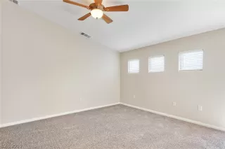 Photo #6: 2143681 Listing