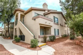 Photo #2: 2143734 Listing