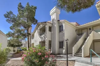 Photo #1: 2143750 Listing