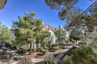 Photo #4: 2143750 Listing