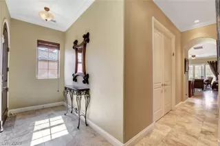 Photo #4: 2143803 Listing 