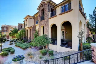 Photo #1: 2143823 Listing 