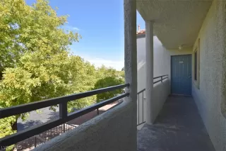 Photo #5: 2143849 Listing