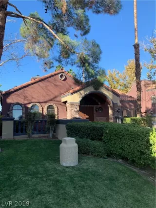 Photo #1: 2143955 Listing