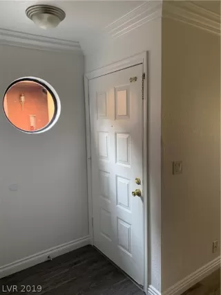 Photo #5: 2143955 Listing