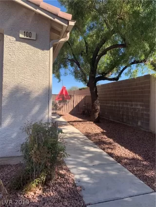 Photo #1: 2143973 Listing 