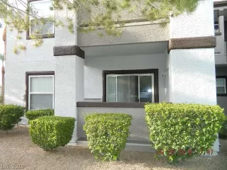 Photo #1: 2143983 Listing