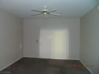 Photo #4: 2143983 Listing