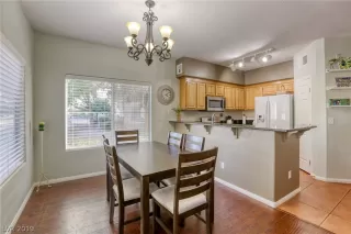 Photo #1: 2143990 Listing 