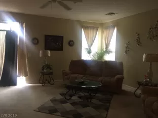 Photo #4: 2144003 Listing 
