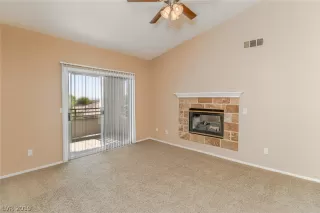 Photo #1: 2144004 Listing