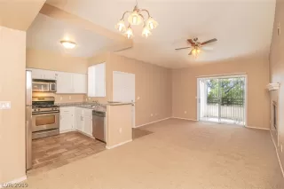 Photo #5: 2144004 Listing