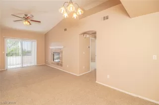 Photo #6: 2144004 Listing