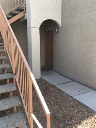 Photo #2: 2144084 Listing 