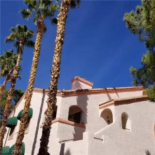 Photo #1: 2144106 Listing 