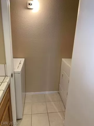 Photo #6: 2144106 Listing 