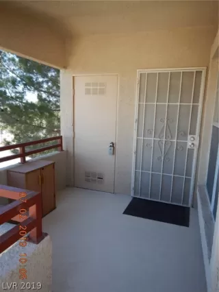 Photo #1: 2144137 Listing