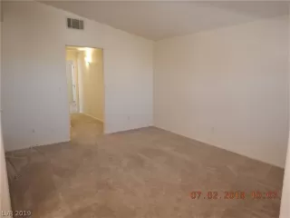 Photo #2: 2144137 Listing