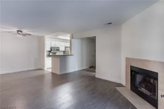 Photo #6: 2144142 Listing