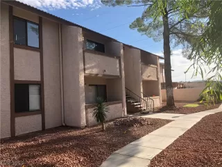 Photo #1: 2144185 Listing 