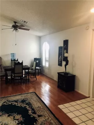 Photo #3: 2144251 Listing